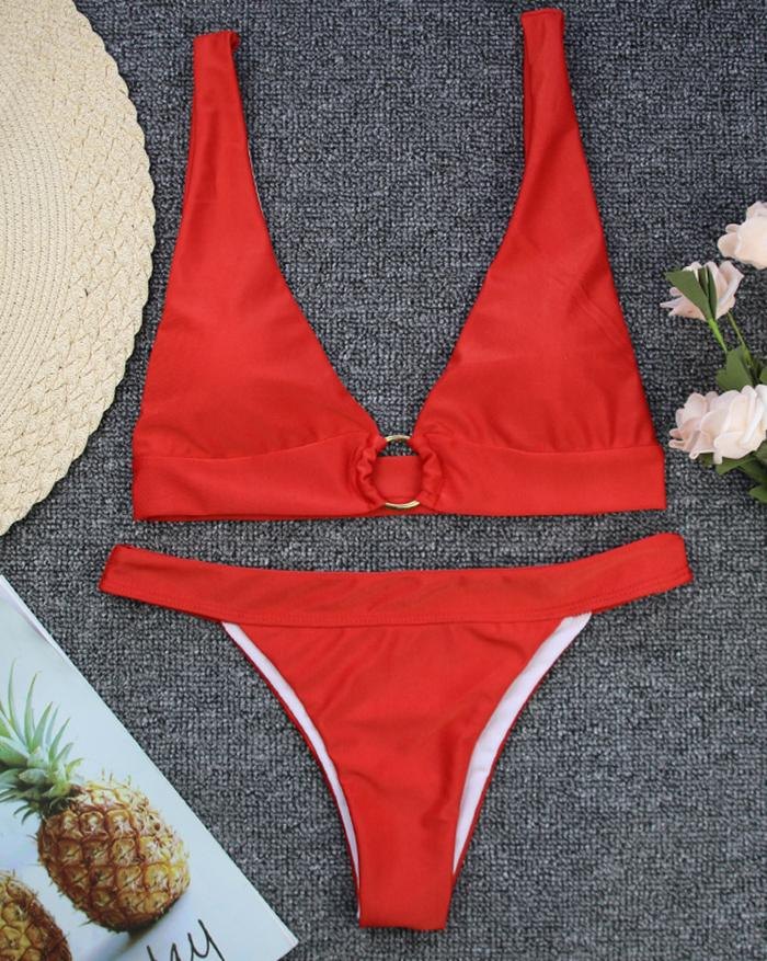 EMMIOL Einfarbiger O-Ring-Dreieck-Bikini mit hängendem Hals