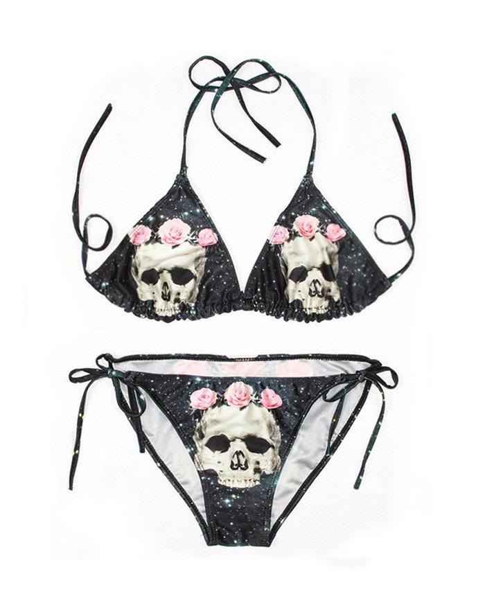 EMMIOL Microbikini triangular con cordones y estampado de flores de rosas y calaveras