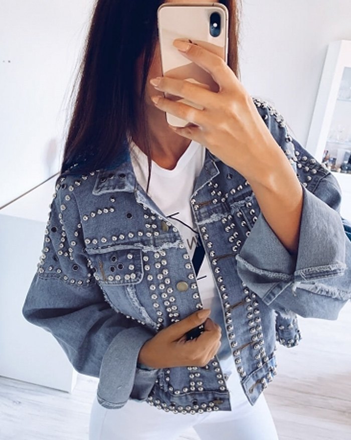 EMMIOL Chaqueta vaquera con ribete de tachuelas