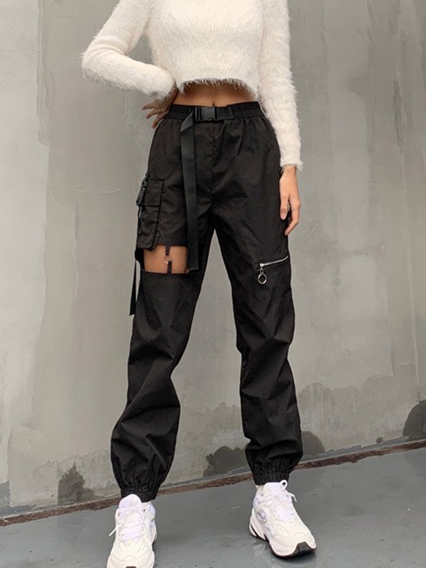 EMMIOL Cutout Buckled Cargo Pants