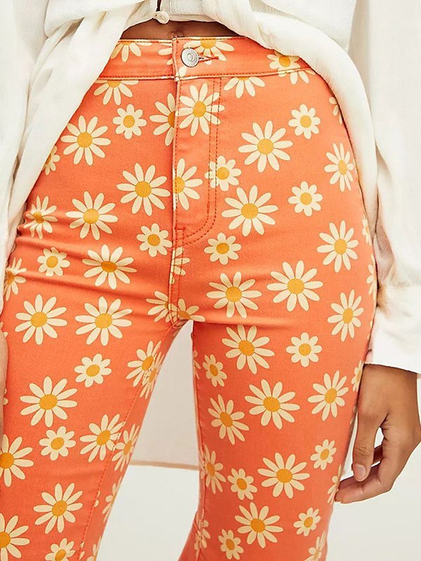 EMMIOL Daisy Print Flare Leg Pants