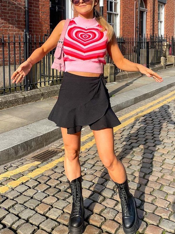 EMMIOL Love Response Knit Crop Sweater Vest