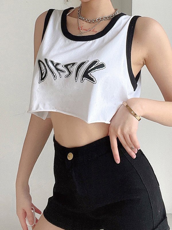 EMMIOL Diksik Graphic Crop Tank Top