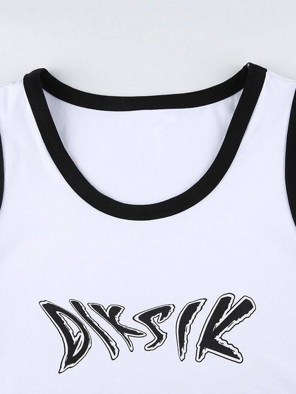 EMMIOL Diksik Graphic Crop Tank Top