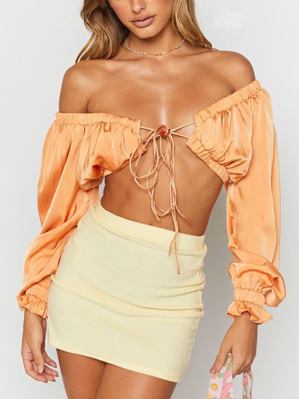 EMMIOL Top corto con mangas abullonadas y anudado al frente