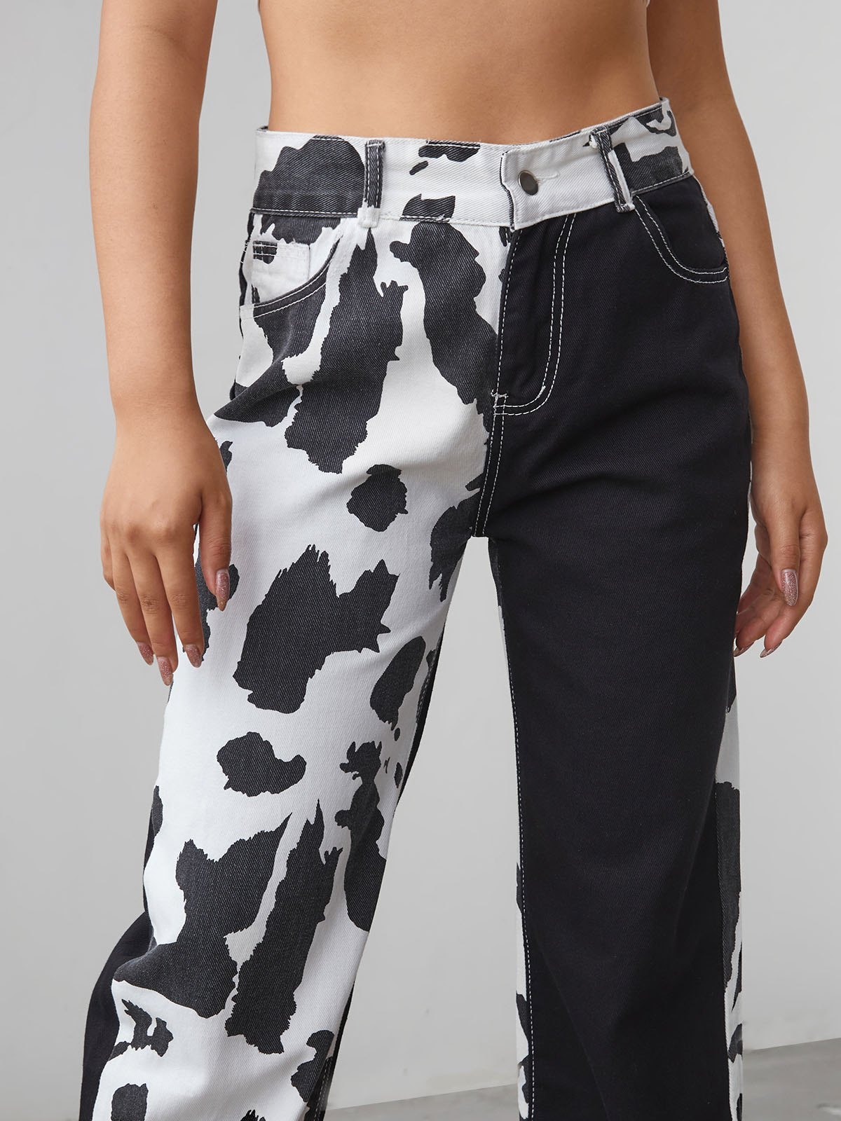 EMMIOL Contrast Cow Print Boyfriend Jeans