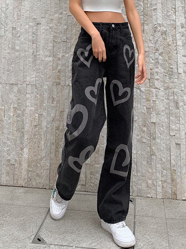 EMMIOL Vaqueros boyfriend con estampado de corazones Doodle