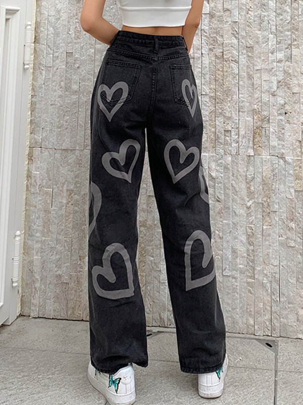 EMMIOL Vaqueros boyfriend con estampado de corazones Doodle