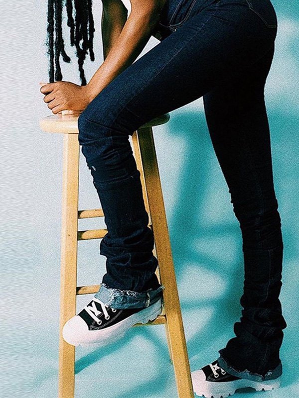 EMMIOL Mid Waisted Stacked Jeans