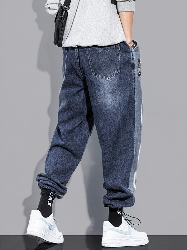 EMMIOL Men's Graffiti Print Tapered Jeans