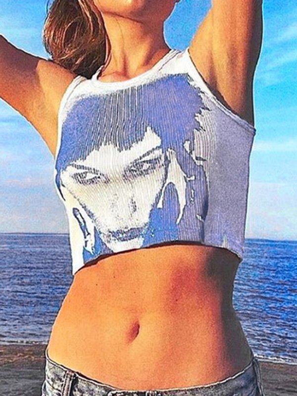 EMMIOL Pop Portrait Crop Top