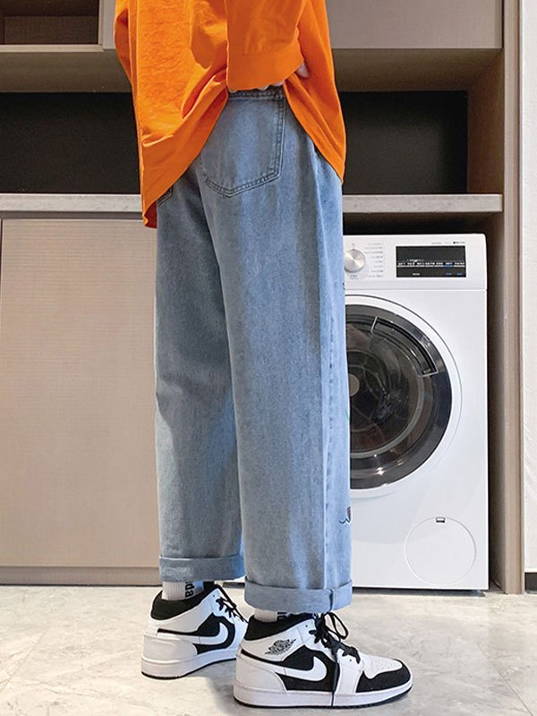EMMIOL Jeans recortados con estampado de dibujos animados para hombre