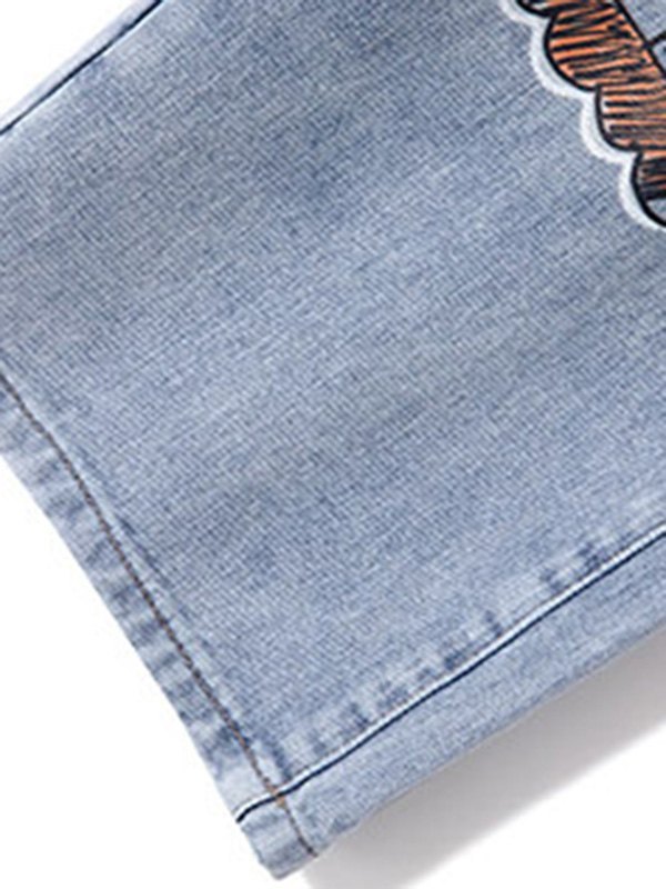 EMMIOL Jeans recortados con estampado de dibujos animados para hombre