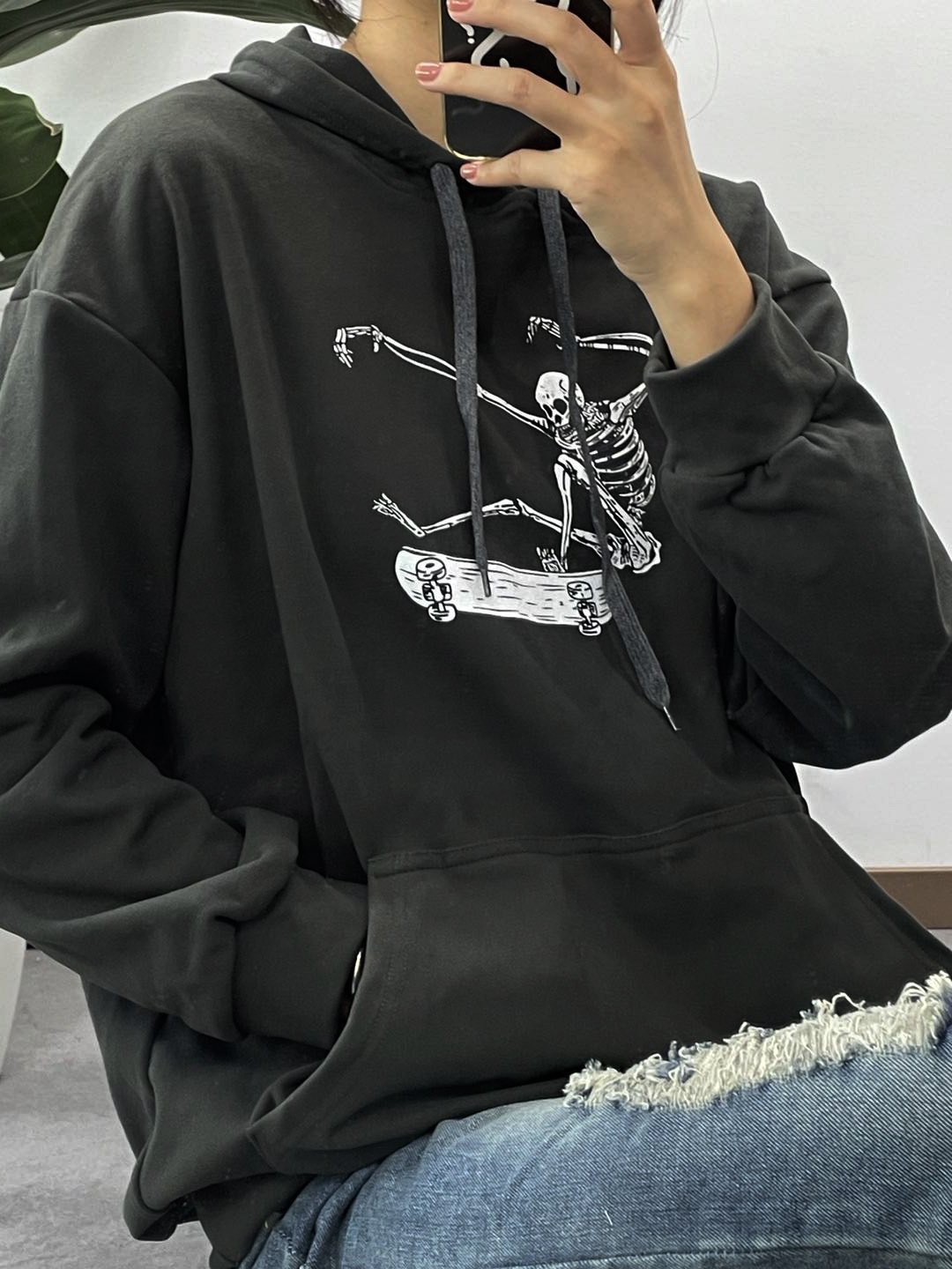 EMMIOL Sudadera con capucha y estampado de calavera