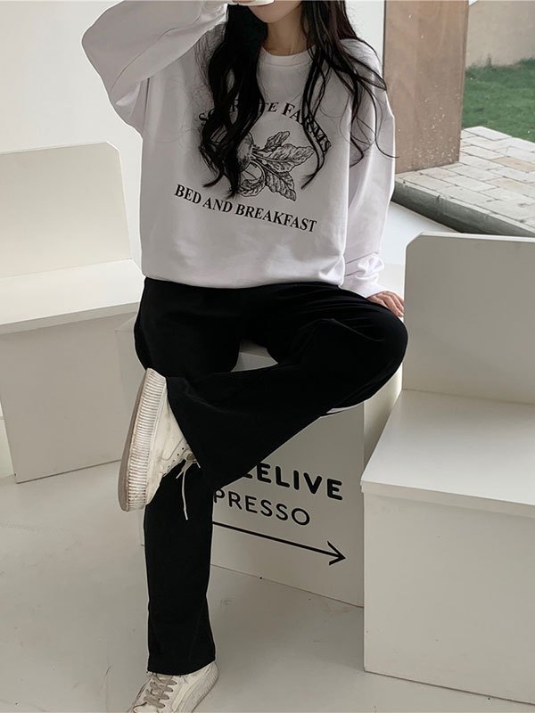 EMMIOL Oversized Bendicion Graphic Sweatshirt