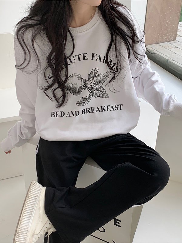 EMMIOL Oversized Bendicion Graphic Sweatshirt