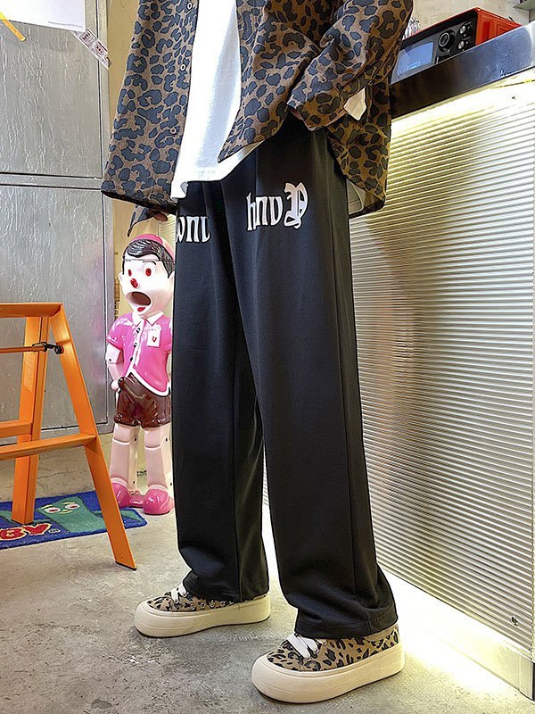 EMMIOL Pantalones jogger con letras góticas para hombre