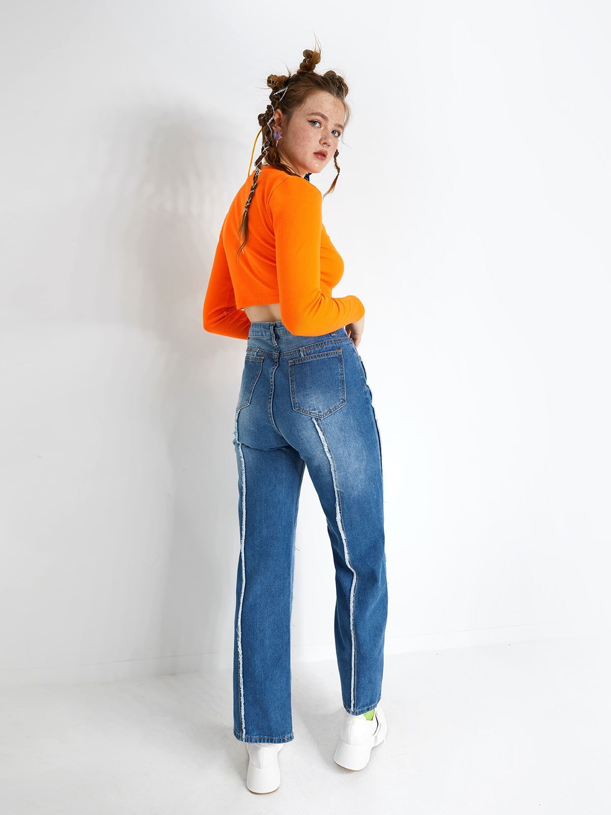 EMMIOL Piping Detail Distressed Boyfriend Jeans