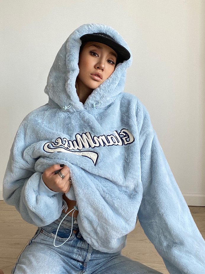 EMMIOL Letter Graphic Plush Hoodie