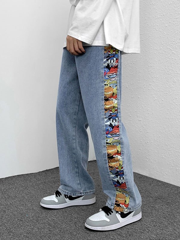 EMMIOL Jeans recortados con estampado de dibujos animados de retazos para hombre