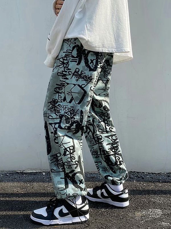 EMMIOL Men's Graffiti Print Straight Leg Jeans