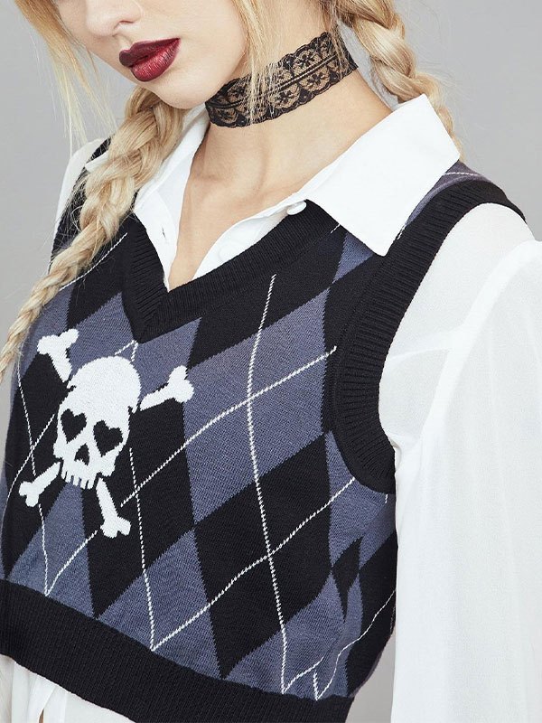 EMMIOL Argyle Skull Crop Sweater Vest