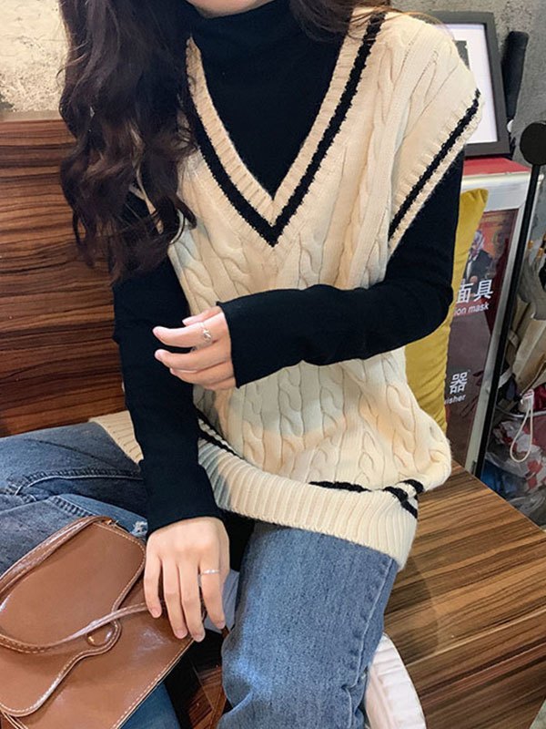 EMMIOL V Neck Cable Knit Sweater Vest