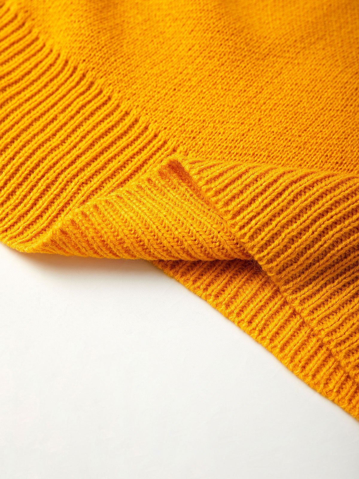 EMMIOL Flower Crew Neck Knit Sweater