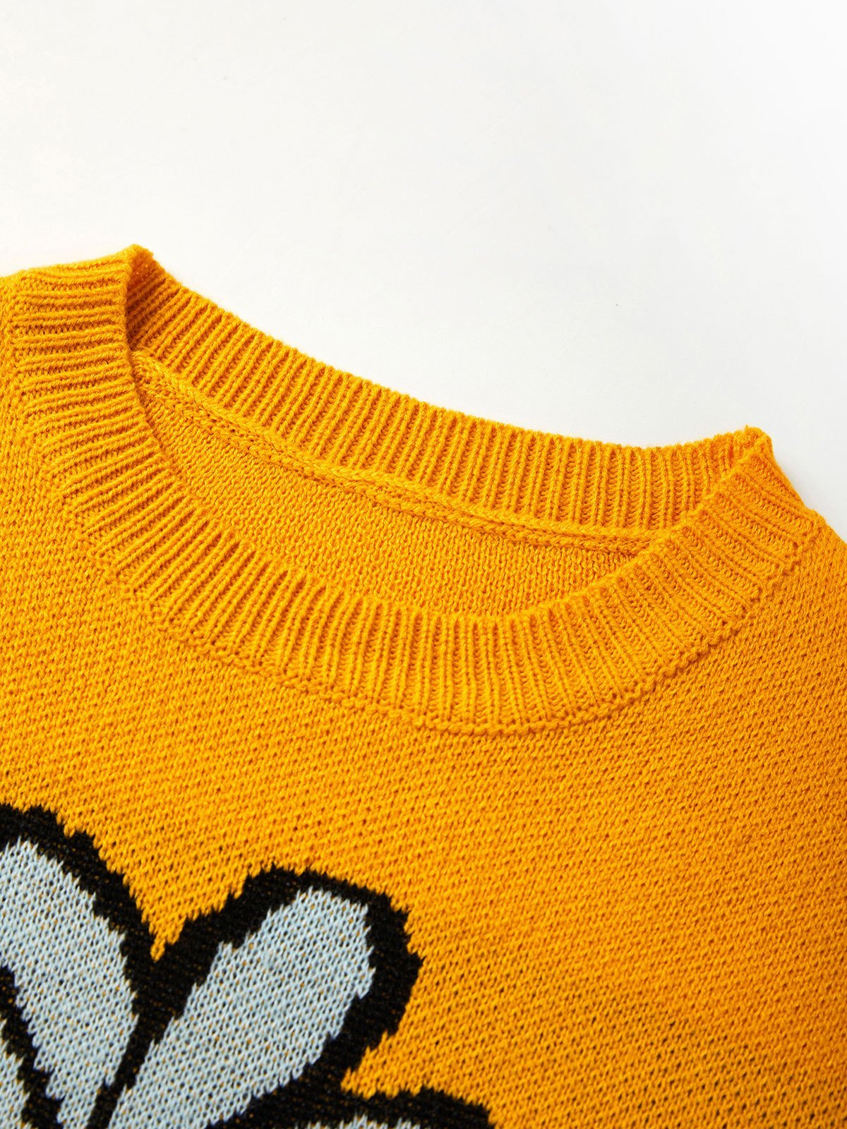 EMMIOL Flower Crew Neck Knit Sweater