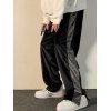 EMMIOL Pantalones divididos de terciopelo con detalle de diamantes de imitación para hombre