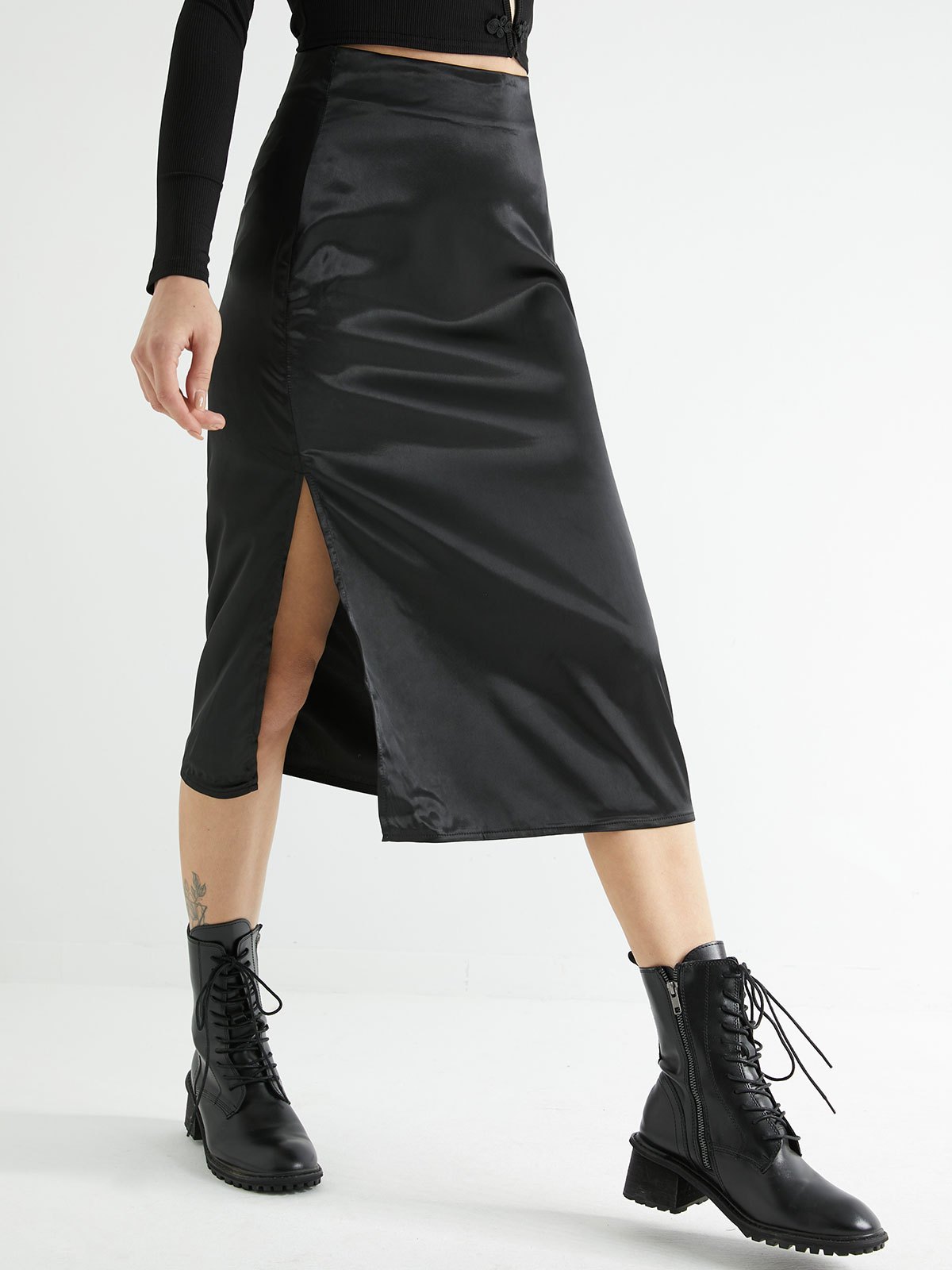 EMMIOL Basic Satin Split Midi Skirt