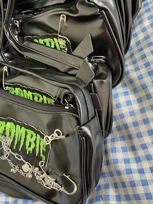 EMMIOL Y2k Black Letter Embroidery Shoulder Bags