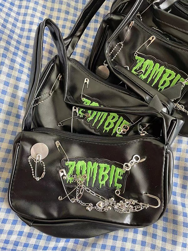 EMMIOL Y2k Black Letter Embroidery Shoulder Bags