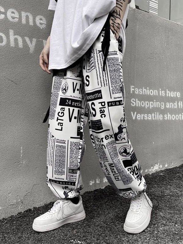 EMMIOL Pantalones tipo jogging con estampado de periódico para hombre