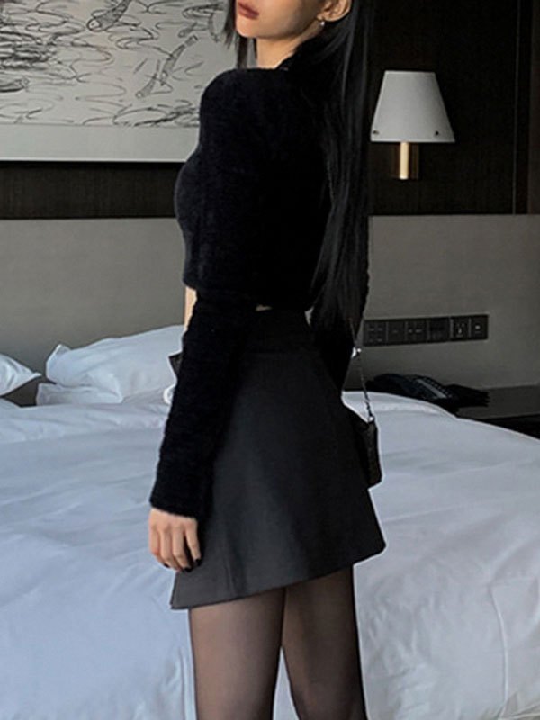 EMMIOL Crop V Neck Fuzzy Knit Sweater