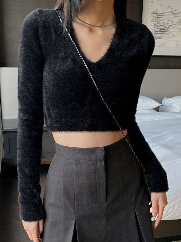 EMMIOL Crop V Neck Fuzzy Knit Sweater