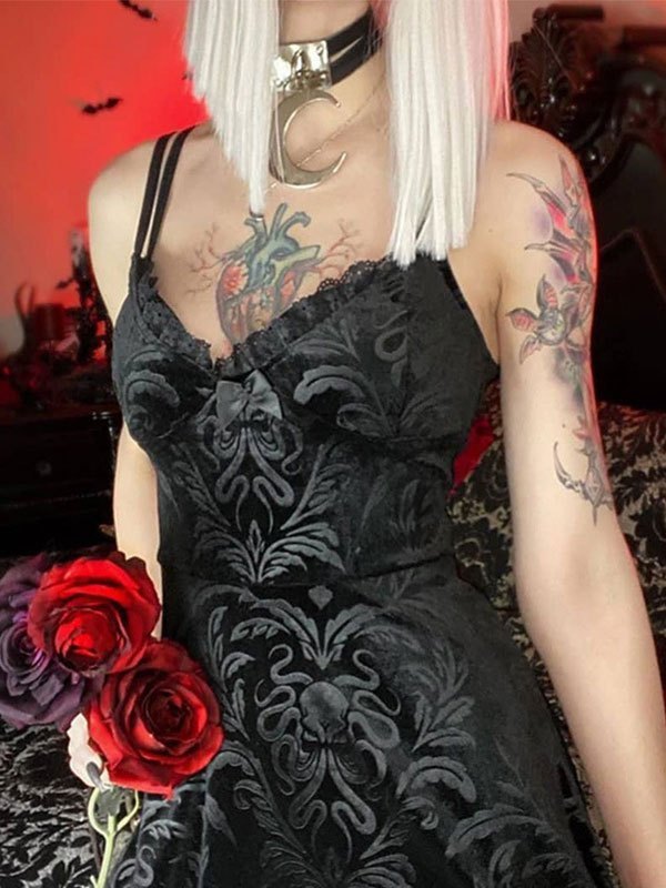 EMMIOL Gothic Minikleid aus Samt mit Schnürung