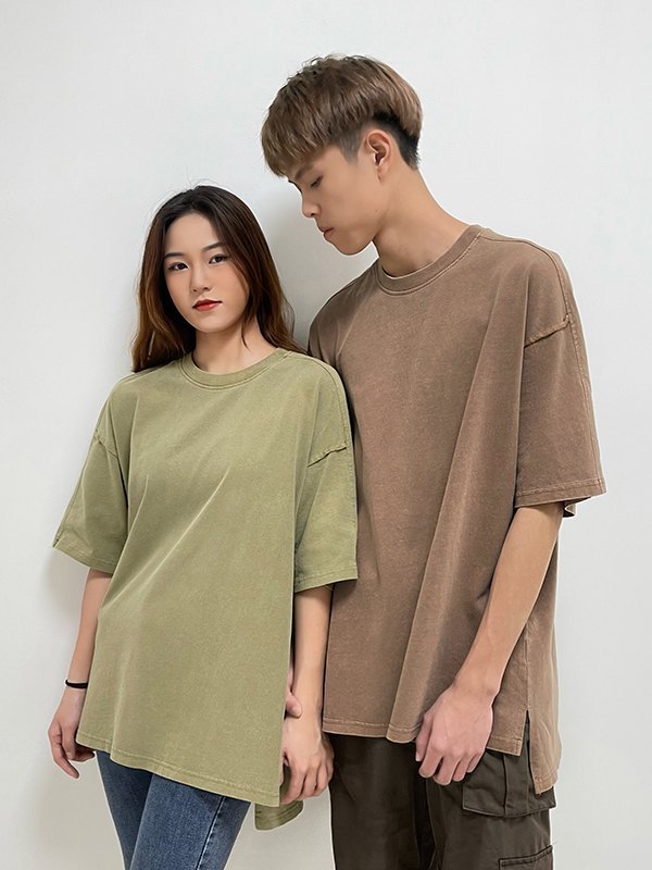 EMMIOL Unisex Washed Oversized Split Hem Couple Tee
