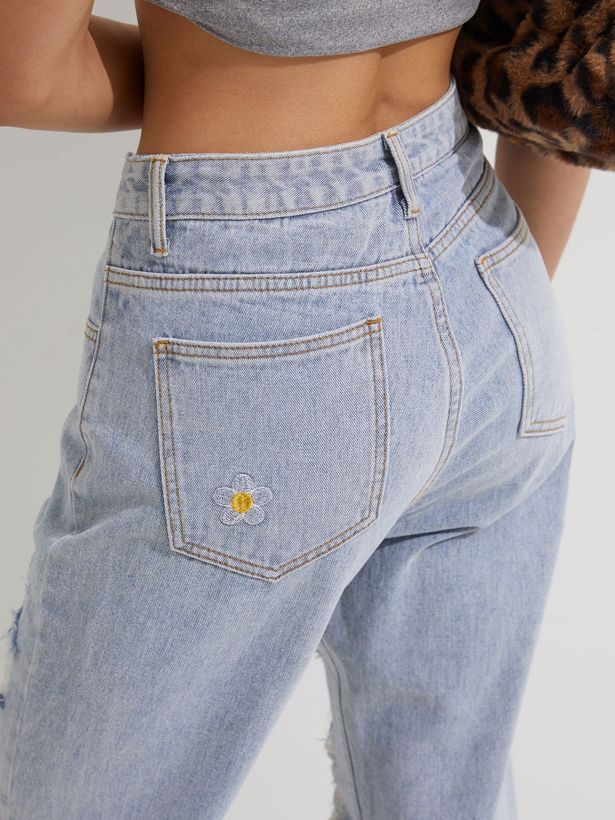 Emmiol Free shipping 2024 Floral Embroidery Ripped Jeans Blue XS in