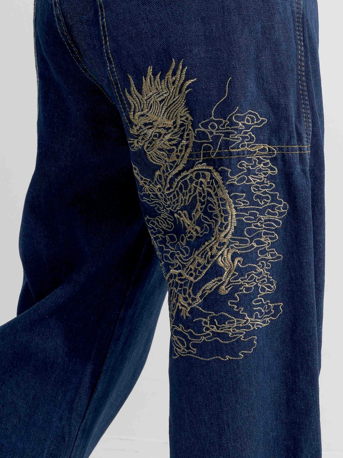 EMMIOL Dragon Embroidery Boyfriend Jeans