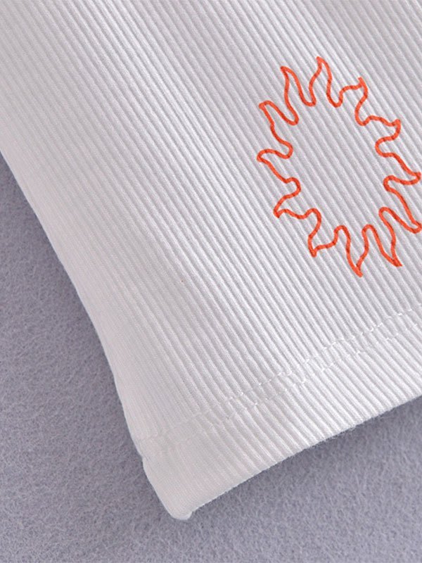 EMMIOL Top corto con stampa a forma di sorriso di funghi