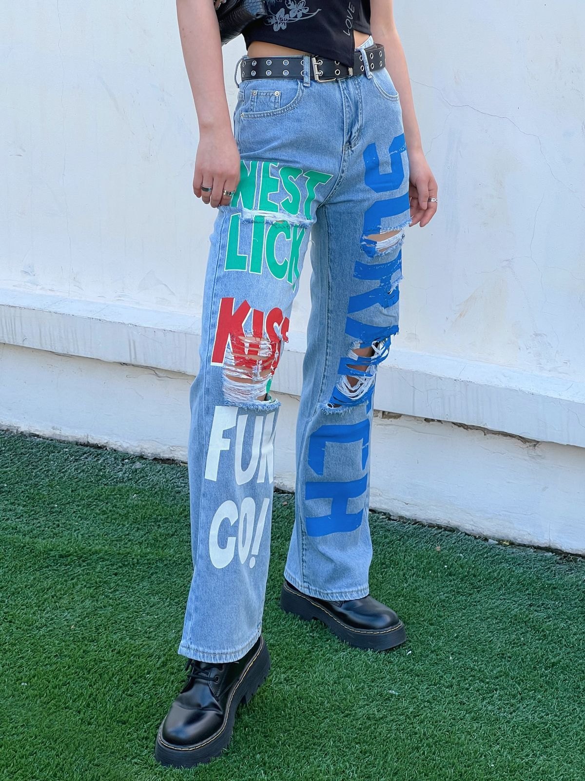 EMMIOL Jeans rasgados desgastados con estampado de letras