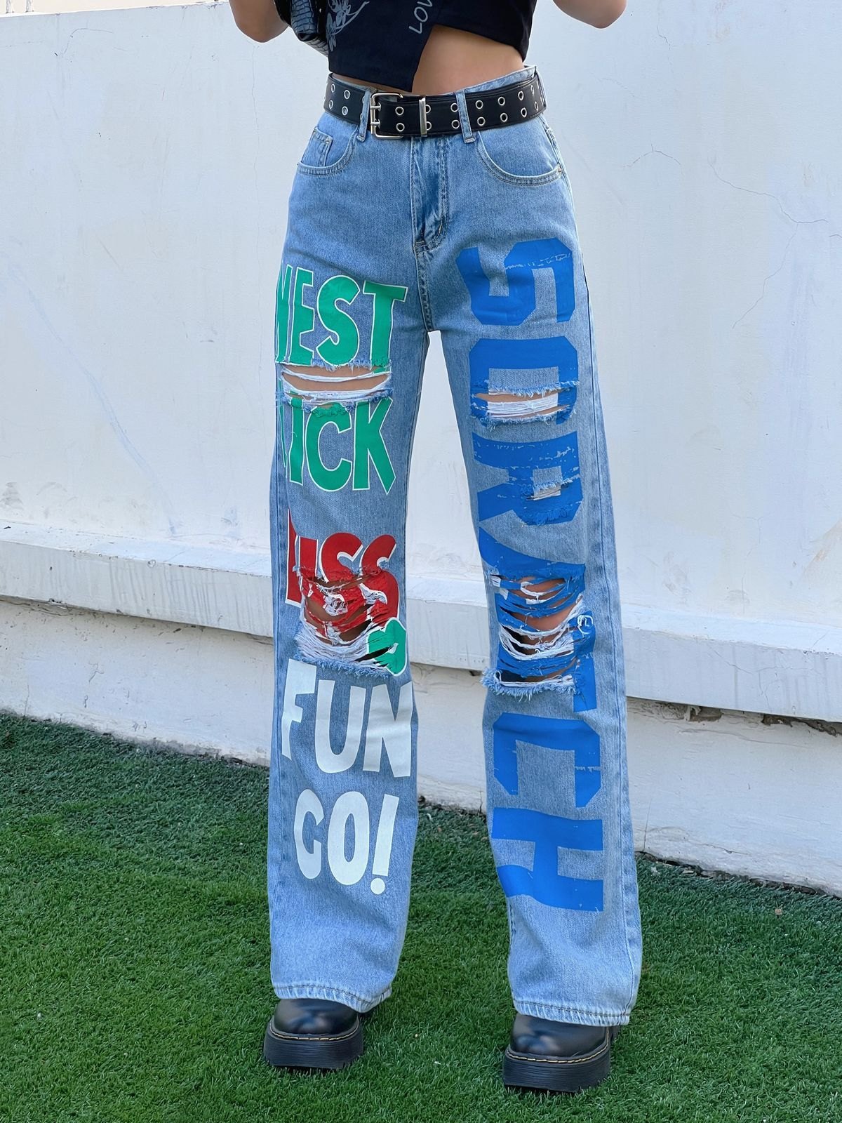 EMMIOL Jeans rasgados desgastados con estampado de letras