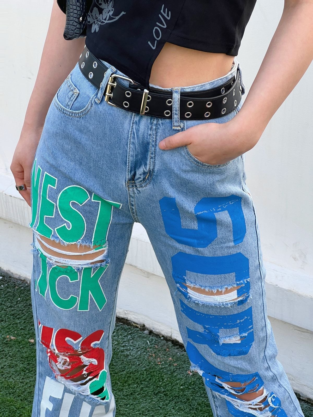 EMMIOL Jeans rasgados desgastados con estampado de letras