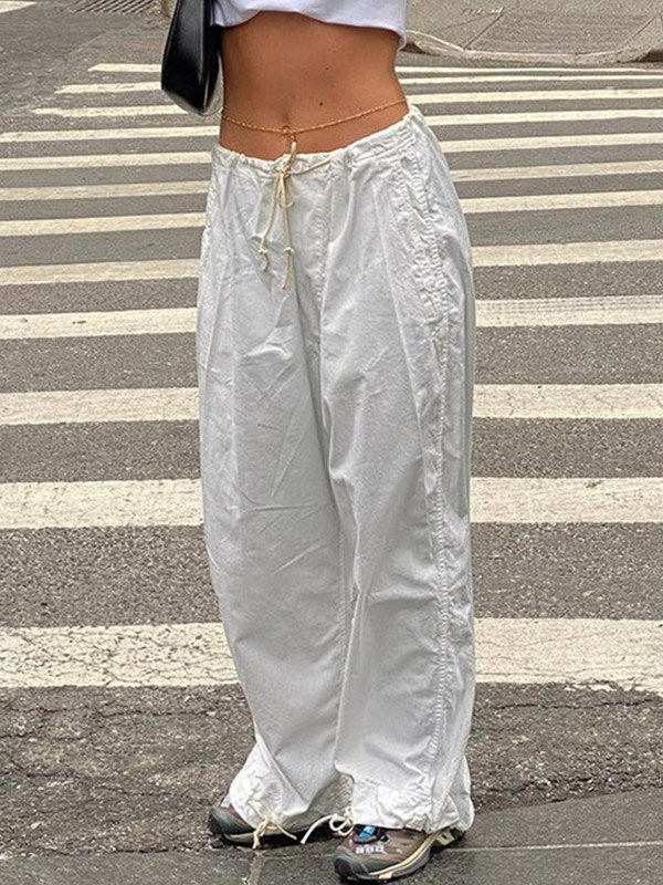 2022 Pantaloni cargo larghi a vita bassa con balze Bianca S In Cargo Pants  Online Store. Best For Sale | Emmiol.com