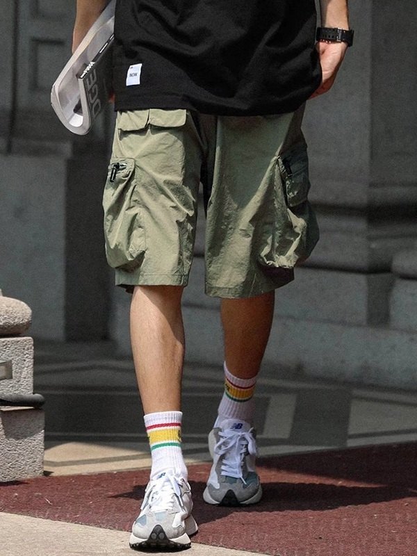 EMMIOL Men's Technique Zipper Pocket Cargo Shorts