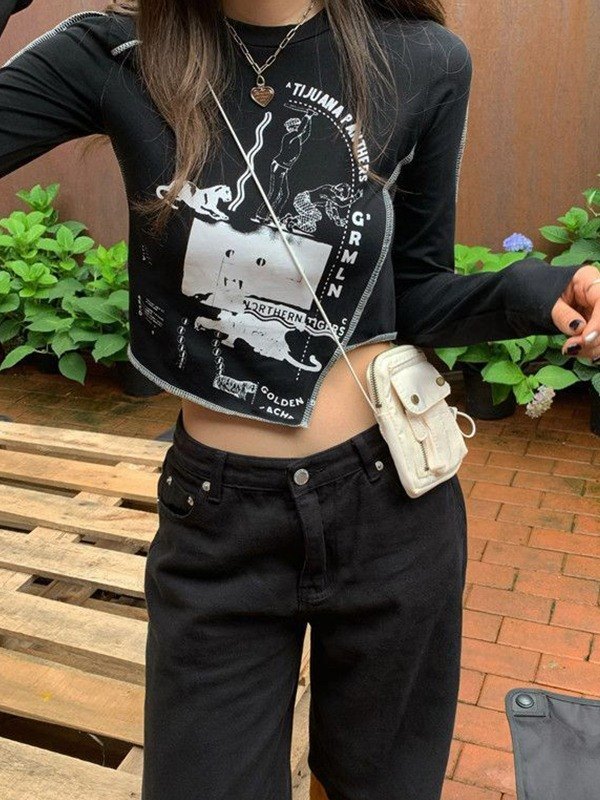 EMMIOL Vintage Asymmetric Long Sleeve Crop Top