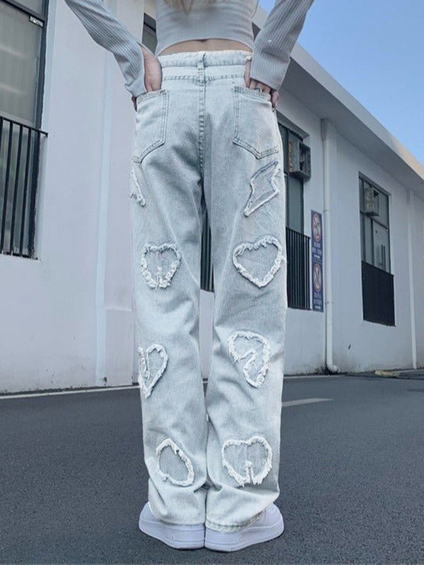 EMMIOL Boyfriend-Jeans in heller Waschung mit Patch-Detail