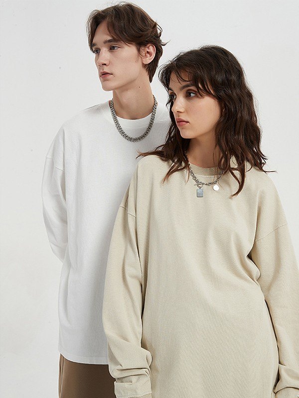 EMMIOL Unisex Vintage Wash Crew Neck Sweatshirt