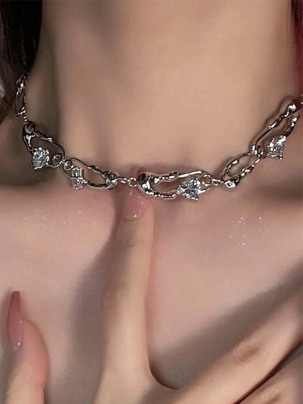 EMMIOL Collar de corazón de circón con patrón de imperdible
